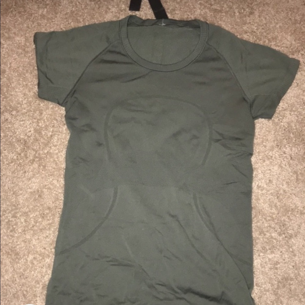 Lululemon swiftly tech short sleeve